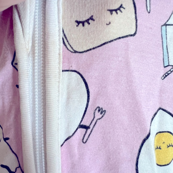 Little Sleepies Damaged Lot (4 zippies included) - Picture 3 of 12